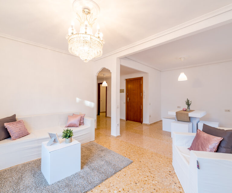 Guillen Sorolla, vendido  en 45 días